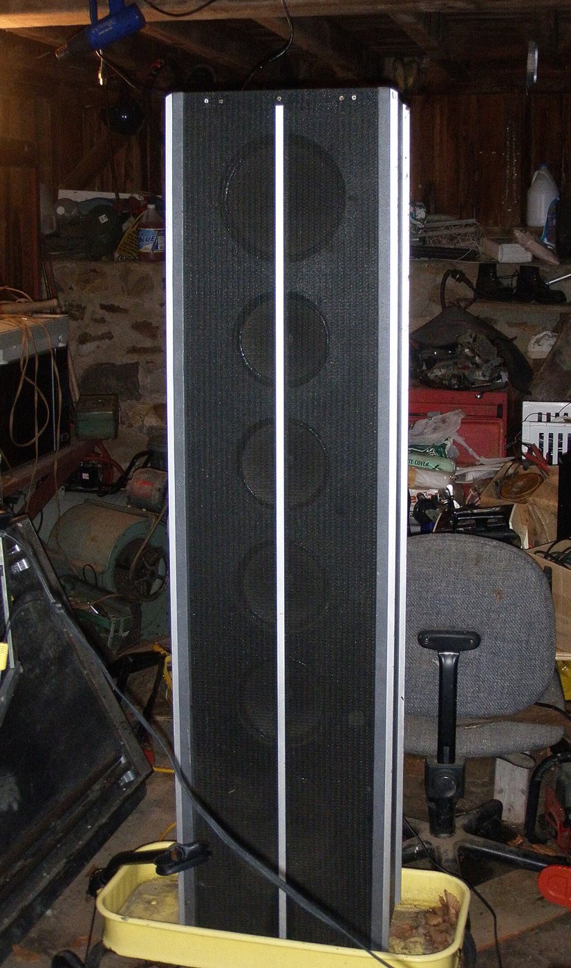 Shure Vocal Master PA column speaker