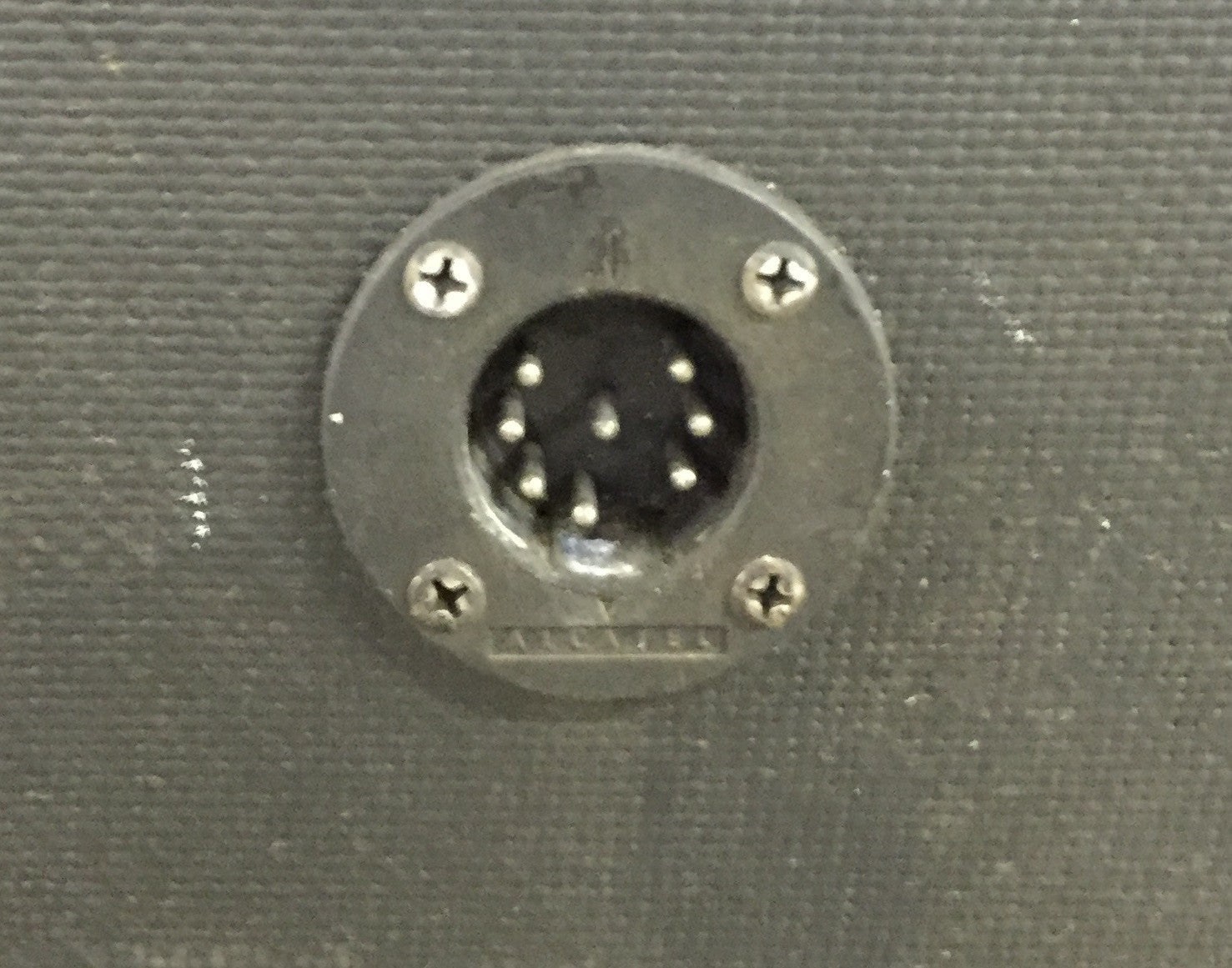 Clair S4 Series II — connector detail