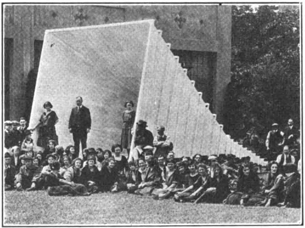 Large outdoor horn loudspeaker for stadium and park use (1920s)